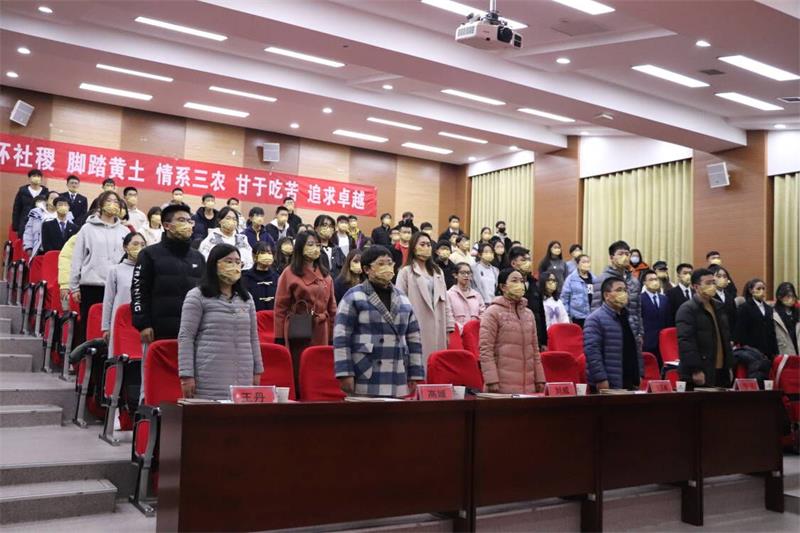 00660ba9e03a4ad58262dd20d915112d.jpg 演讲比赛决赛800.jpg